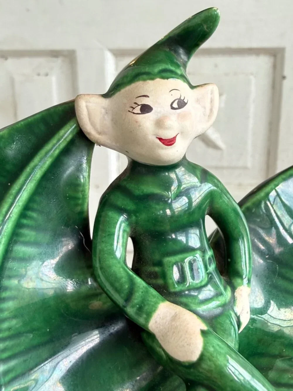Vintage 1950s Treasure Craft Leaf Wall Pocket Vase Pixe Elf Kitschy Retro
